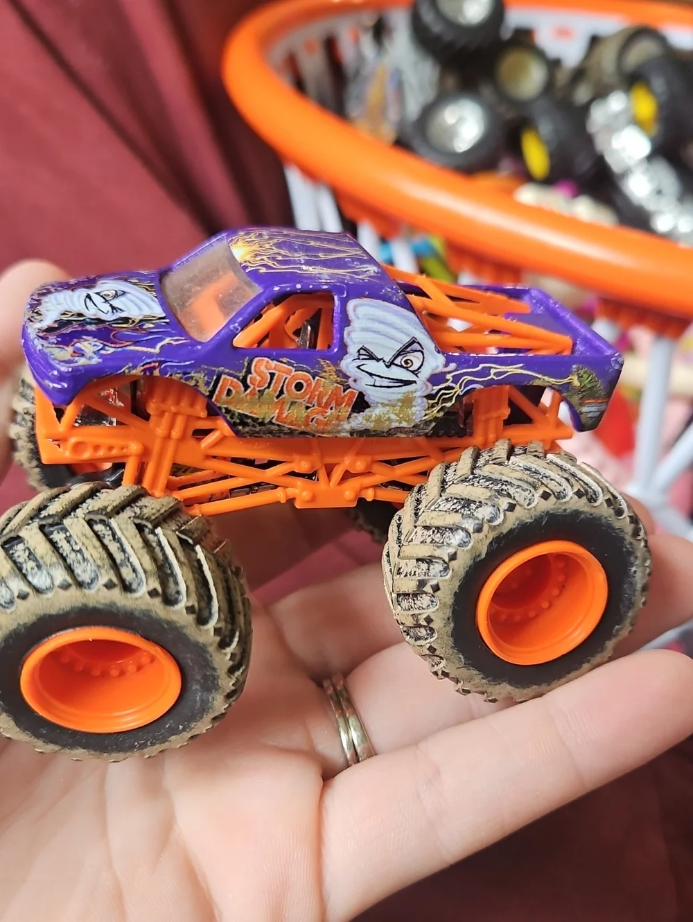 (10) Hot Wheels/monster Jam Trucks
